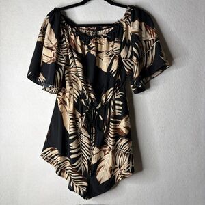 Tropical leaf print romper with flutter sleeves and tie waist size M